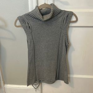 Some Days Lovin distressed turtleneck sleeveless sweater, grey, size XS